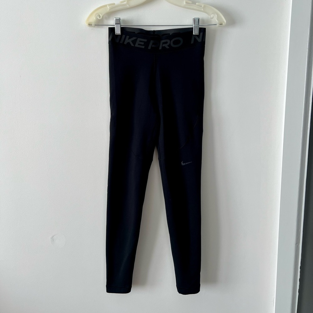 Nike Pro Dri-Fit Women’s Black Leggings